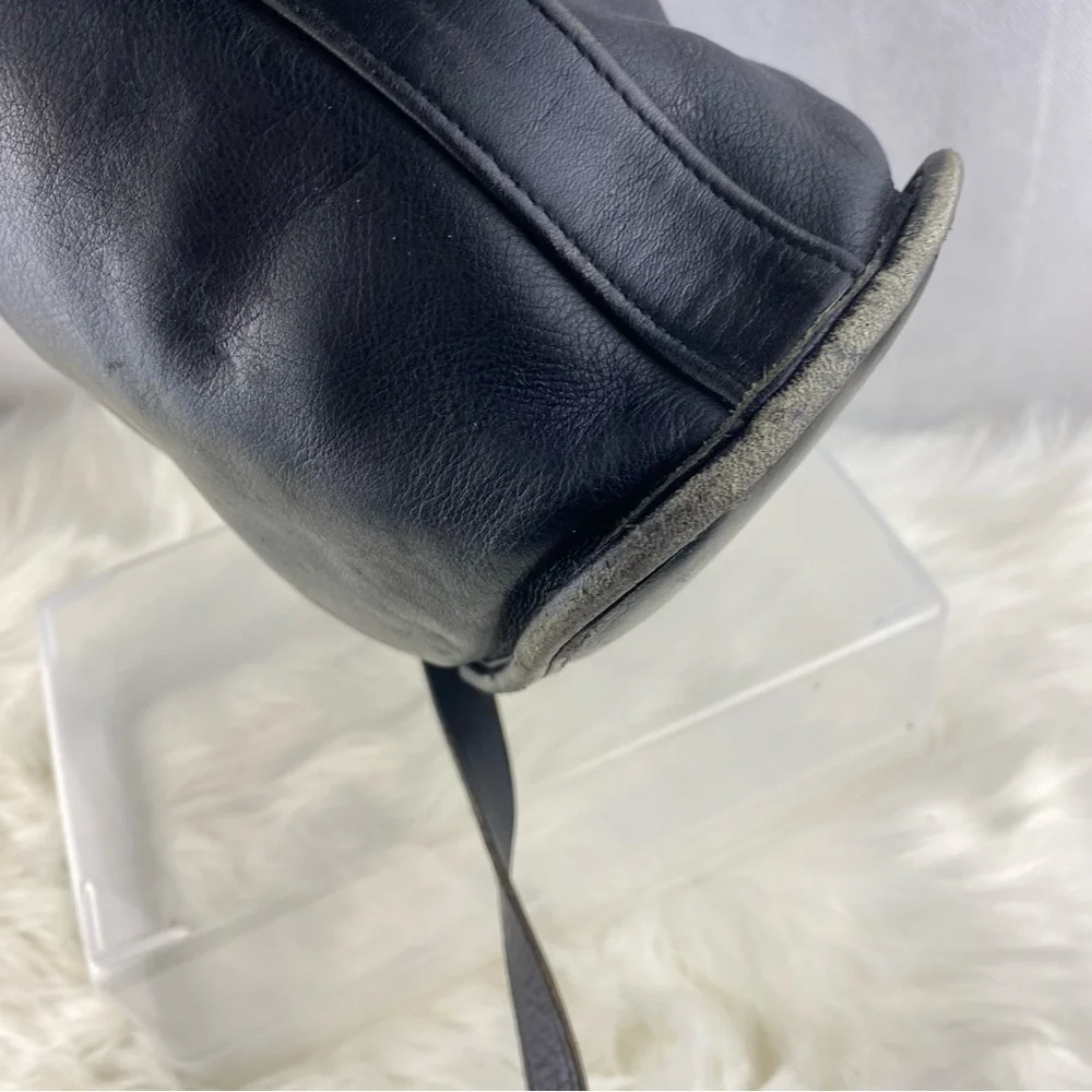 VINTAGE COACH BUCKET BAG - Picture 10 of 15